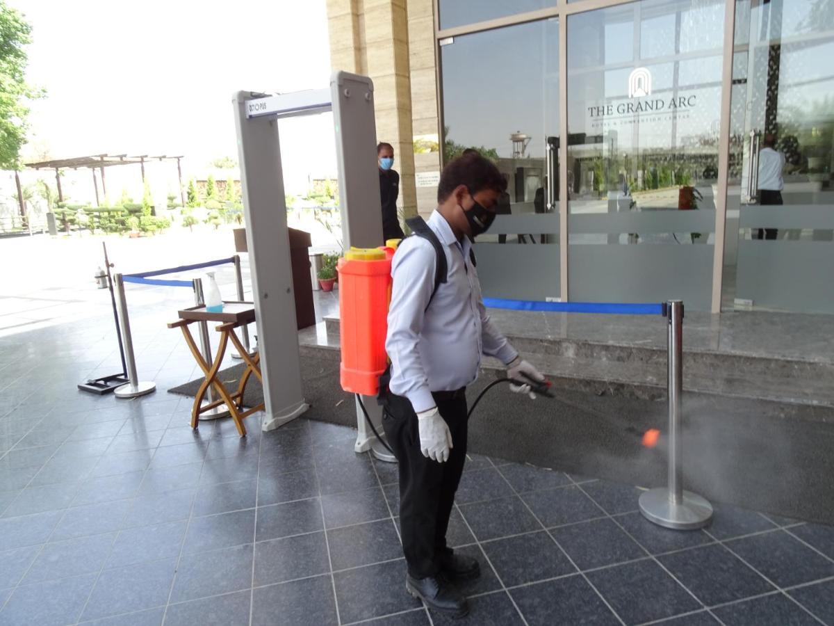 Shahjahanpur The Grand Arc Hotel & Convention Centre מראה חיצוני תמונה