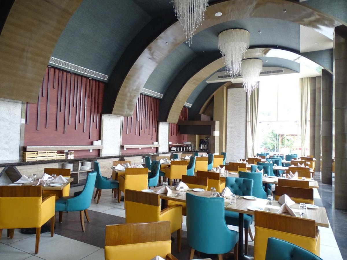 Shahjahanpur The Grand Arc Hotel & Convention Centre מראה חיצוני תמונה